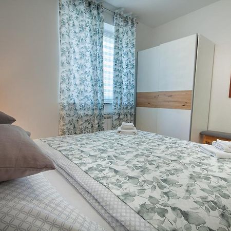 Apartman Plitvice Happy Home Плитвицкие озёра Экстерьер фото