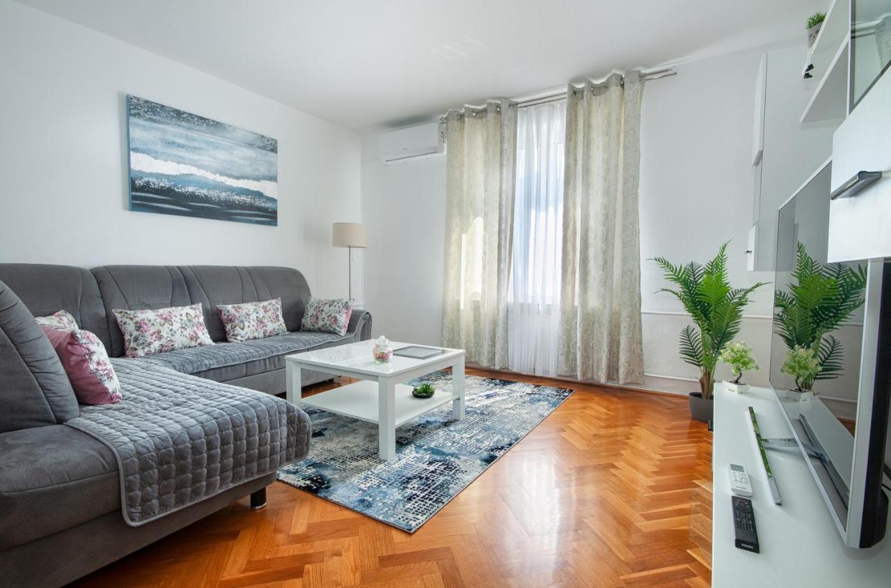 Apartman Plitvice Happy Home Плитвицкие озёра Экстерьер фото